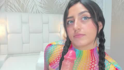 Camila  online show from 15, 2, 2026