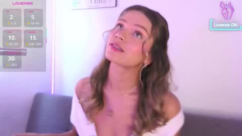 Camila Monroee  online show from 26, 11, 2025