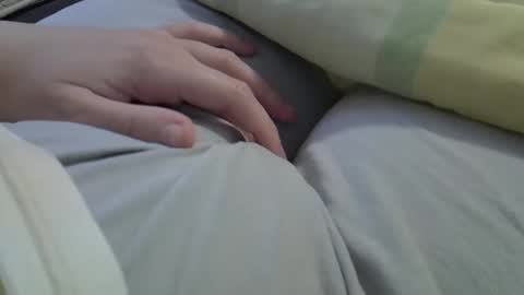 flash 50 tokens BIG CLIT  tits pussy. masturbation big clit 150 tokens fingers inside pussy 1000 tk  pump big clit 300 tk online show from 18, 4, 2026