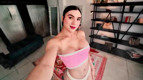 Snapshot of camilaryan chatting on 7, 7, 2026 X IGcamiryan01 online show from 7, 7, 2026