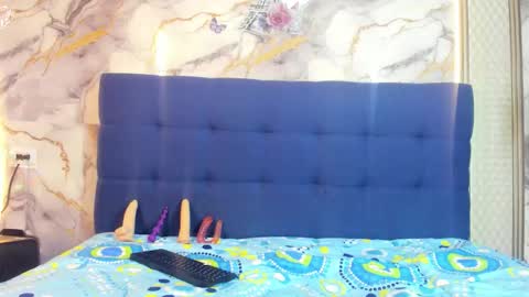 Snapshot of camilavualteros chatting on 9, 1, 2026 camilavualteros online show from 9, 1, 2026