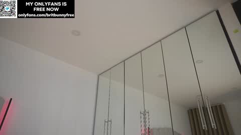 Snapshot of camilitasu chatting on 23, 2, 2026 Brit online show from 23, 2, 2026