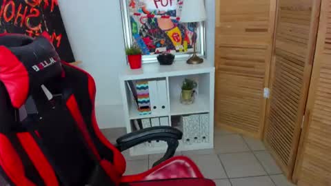 Snapshot of camilladreamer chatting on 9, 7, 2026 camilladreamer online show from 9, 7, 2026