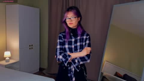 Emily online show from 5, 4, 2026