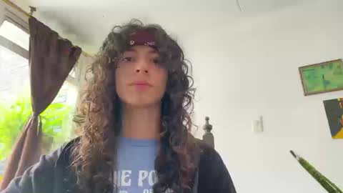 Snapshot of camille_delrey chatting on 16, 10, 2025  Camille   online show from 16, 10, 2025