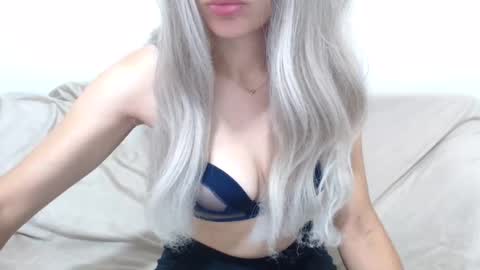 Snapshot of camillebunny chatting on 17, 7, 2026 CamilleBunny online show from 17, 7, 2026