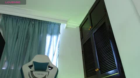 Snapshot of camilo_contre21 chatting on 4, 12, 2024 camilo_contre21 online show from 4, 12, 2024