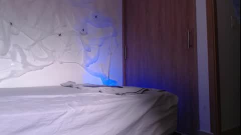 camilo_contre21 online show from 3, 11, 2025