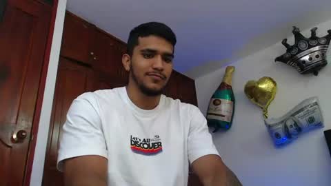Snapshot of camilo_contre21 chatting on 21, 7, 2026 camilo_contre21 online show from 21, 7, 2026