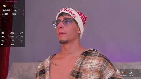 Snapshot of camilo_ospina_ chatting on 24, 12, 2024 INDEPENDENT MODEL online show from 24, 12, 2024