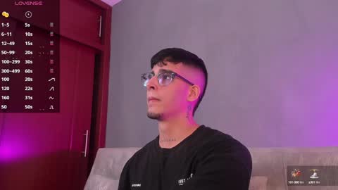 Snapshot of camilo_ospina_ chatting on 11, 1, 2025 INDEPENDENT MODEL online show from 11, 1, 2025