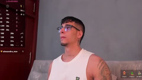 Snapshot of camilo_ospina_ chatting on 15, 1, 2025 INDEPENDENT MODEL online show from 15, 1, 2025