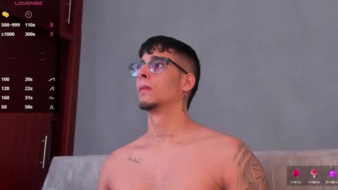 Snapshot of camilo_ospina_ chatting on 16, 1, 2025 INDEPENDENT MODEL online show from 16, 1, 2025