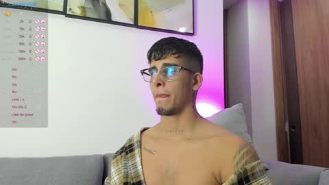 Snapshot of camilo_ospina_ chatting on 23, 1, 2025 INDEPENDENT MODEL online show from 23, 1, 2025