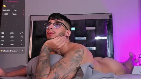 Snapshot of camilo_ospina_ chatting on 19, 2, 2025 INDEPENDENT MODEL online show from 19, 2, 2025