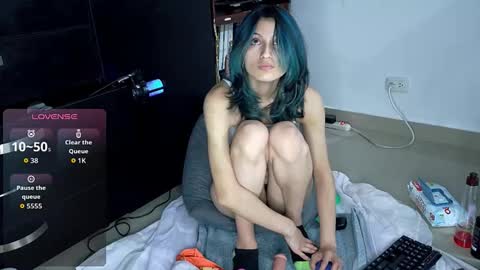 Snapshot of camilonrilli chatting on 24, 11, 2025 Cami online show from 24, 11, 2025