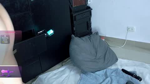 Snapshot of camilonrilli chatting on 6, 1, 2026 Cami online show from 6, 1, 2026