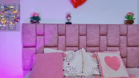 Snapshot of camiluxe chatting on 18, 10, 2025 camiluxe online show from 18, 10, 2025
