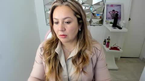 camixxx_m online show from 2, 12, 2025