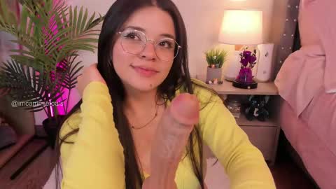 Snapshot of cammiefoalss chatting on 27, 2, 2025 Lets reach 200 thumbs up online show from 27, 2, 2025