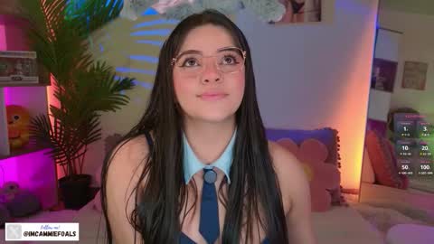 Snapshot of cammiefoalss chatting on 9, 10, 2025 Lets reach 200 thumbs up online show from 9, 10, 2025