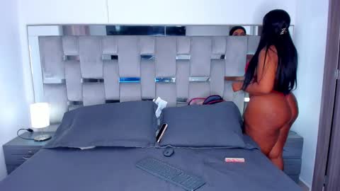 Camila online show from 7, 10, 2025