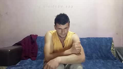 Snapshot of camshow22cm chatting on 18, 10, 2025 FREMAN online show from 18, 10, 2025