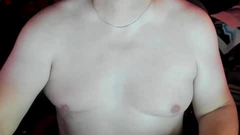 Snapshot of camshowmac chatting on 8, 11, 2025 Camshowmac online show from 8, 11, 2025