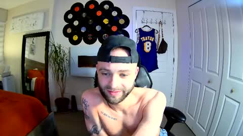 Snapshot of canadiandaddy1196 chatting on 22, 5, 2026 CanadianDaddy online show from 22, 5, 2026