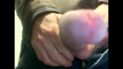 Snapshot of canadianwoody chatting on 12, 12, 2024 canadianwoody online show from 12, 12, 2024