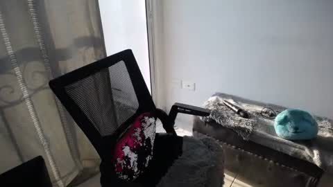 Snapshot of candacesxhot chatting on 29, 1, 2025 cumorsmooke online show from 29, 1, 2025