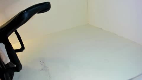candicesluttt online show from 19, 6, 2026