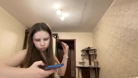 Isabella online show from 27, 11, 2025