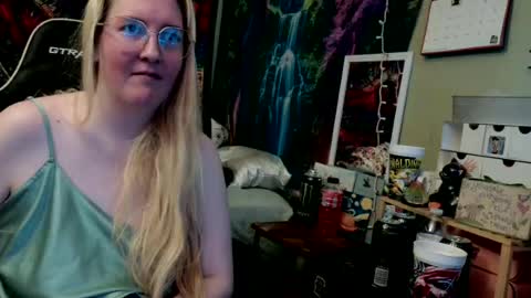 Snapshot of candismiths chatting on 14, 7, 2026 Candi online show from 14, 7, 2026