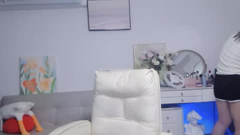 candy8998 online show from 1, 10, 2025