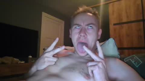 Snapshot of candy_boy_xoxo chatting on 21, 12, 2025 candy_boy_xoxo online show from 21, 12, 2025