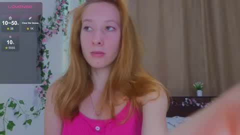 candy_flosse online show from 19, 9, 2025