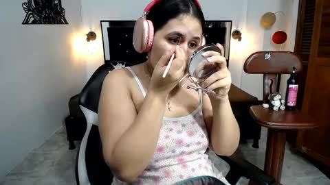 Snapshot of candy_hairy chatting on 2, 2, 2025 candy online show from 2, 2, 2025