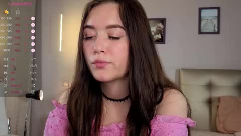 Leya online show from 9, 10, 2025