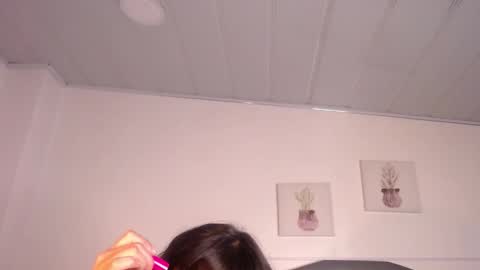 Candy online show from 27, 2, 2025