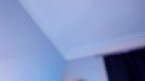 Sandy online show from 6, 3, 2025