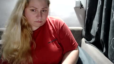 Laura online show from 27, 2, 2025