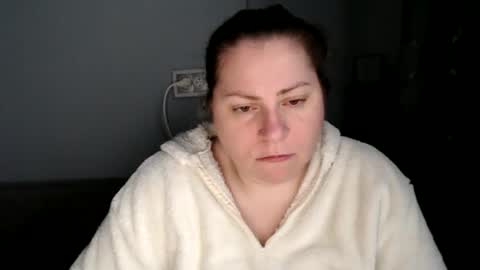 Laura online show from 5, 10, 2025