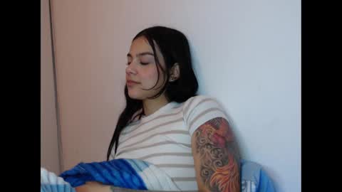 Sara online show from 5, 10, 2025