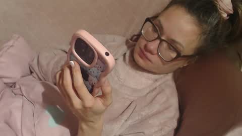 say meow and send tip  online show from 18, 1, 2026