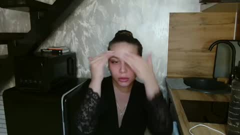 Snapshot of candymini chatting on 24, 4, 2026 candymini online show from 24, 4, 2026