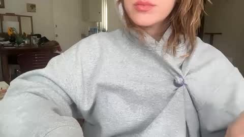 candysayscum online show from 5, 10, 2025