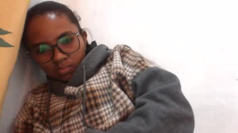 Snapshot of candysourensx chatting on 24, 6, 2026 CandySourensx online show from 24, 6, 2026