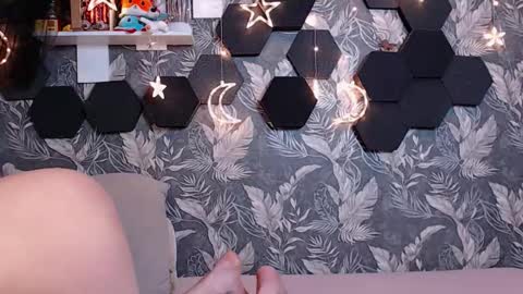 Mia online show from 13, 10, 2025