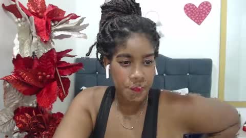 Snapshot of canelafierce chatting on 5, 2, 2025 canelafierce online show from 5, 2, 2025